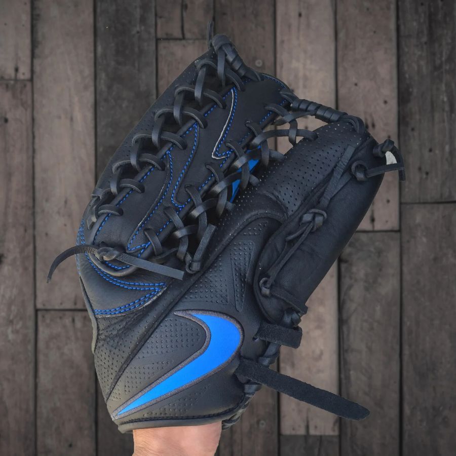 Full re-lace, infield glove, tan lace